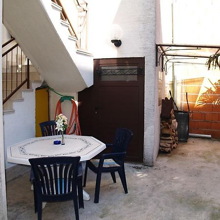 Apartment Nana 1 Šibenik Exteriör bild