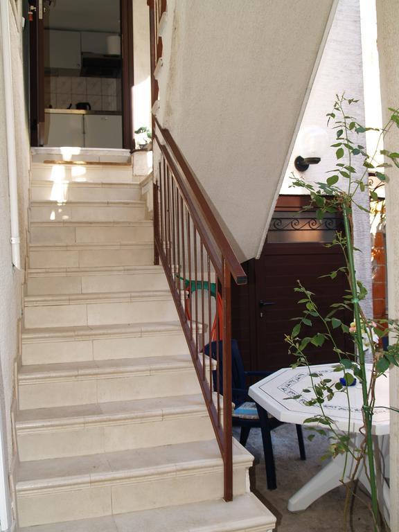 Apartment Nana 1 Šibenik Exteriör bild